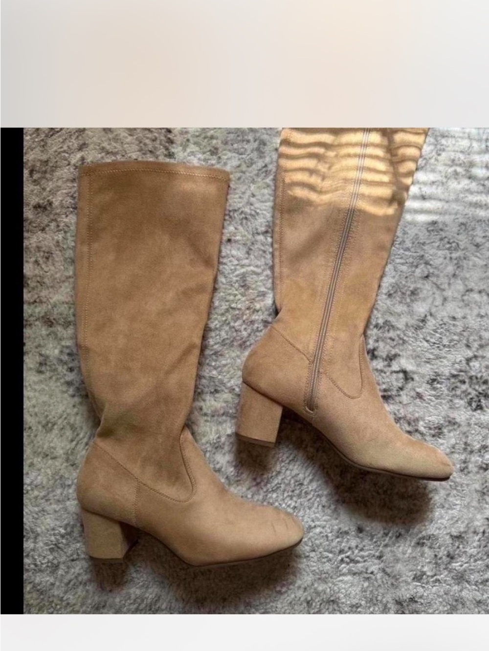 Women’s Knee-High Suede Block Heel Boots - Tan